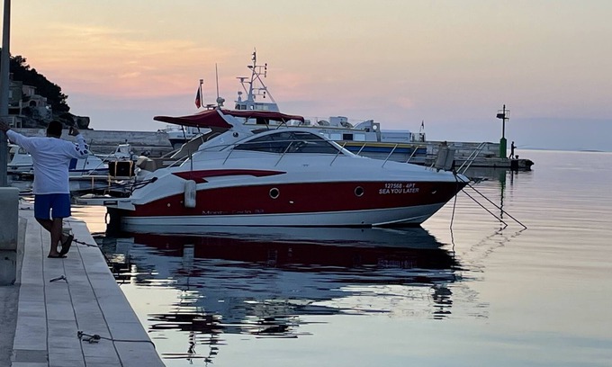 Ponta Delgada Boat Rental | holidays on a boat!!! The good life!