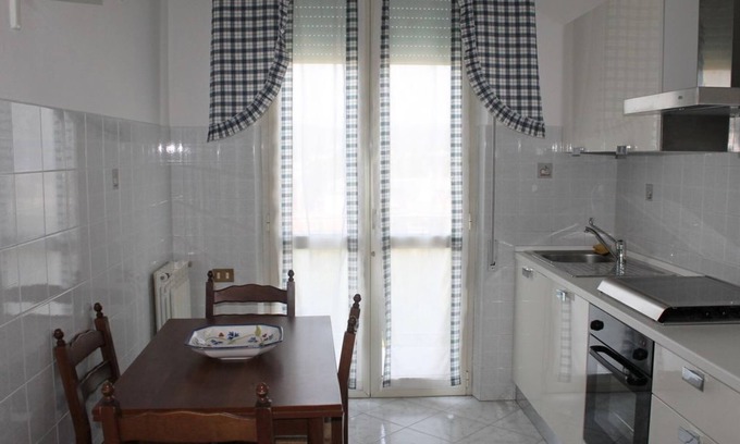 Follonica Apartment | Holidays with heart, cheap apartment in the popular seaside resort in Tuscany