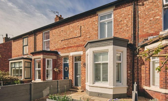 Lytham St. Anne's House | Hollie Cottage
