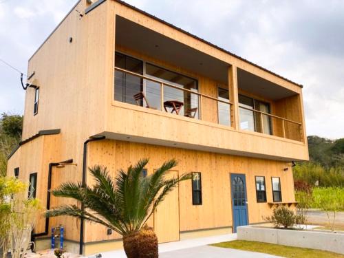 Akagina Apartment | HOLLY CAMP CASA