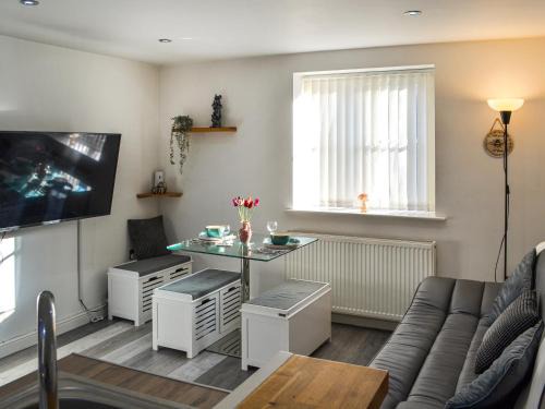 Beverley House | Holly's Apartment