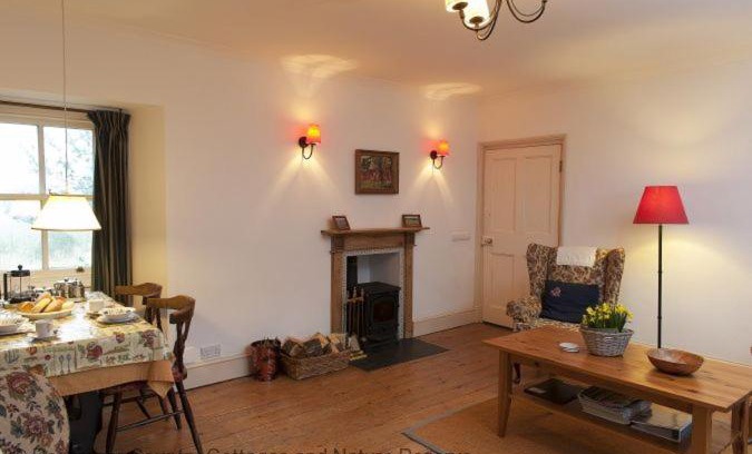 Walwyn's Castle House | Holly Tree