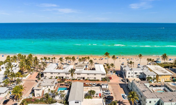 Hollywood Apartment | Hollywood Beach Seaside