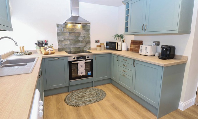 Barnard Castle Cottage | Hollywood Cottage