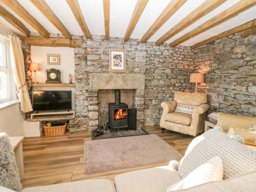 Sedbergh House | Holme Fell View