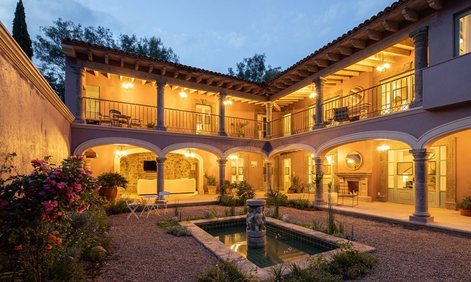 San Miguel de Allende Villa | HOLT Magnificent 6BR Villa in Malanquin Golf Club