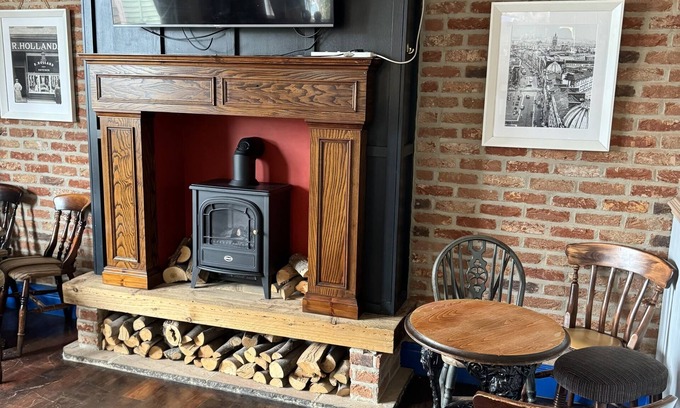 Newcastle-upon-Tyne Hotel | Holystone Bar and Restaurant