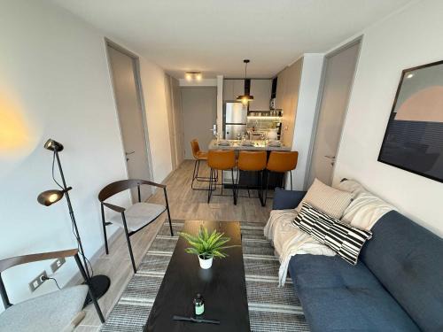 Downtown Santiago Apartment | HOM I Depto con Parking 2D2B 5PAX MovistarArena