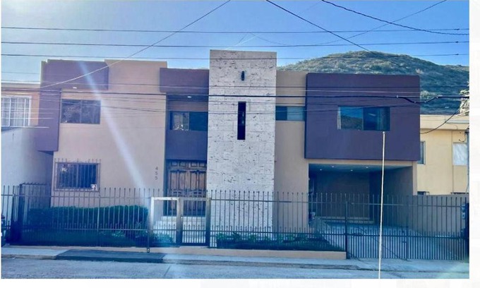 Ensenada House | Home 455