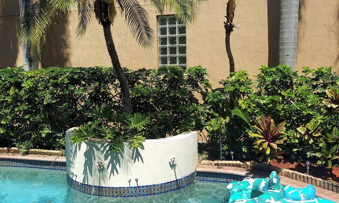 Delray Beach House | HOME AWAY FROM HOME OASIS