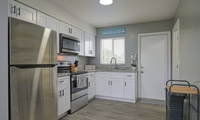 Westminister Apartment | Home Away From Home