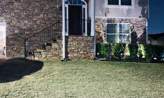 Rex House | Home away from Home, Pet friendly, Spacious home and Backyard