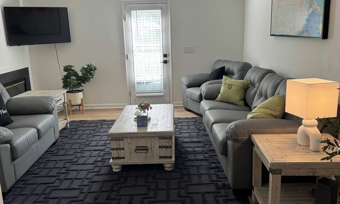 Greensboro House | Home away from Home