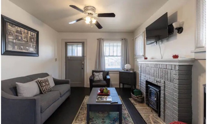 Lakewood House | Home close to Downtown, Sloan's Lake,Mountains