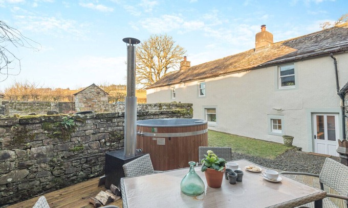 Caldbeck House | Home Farm - Caldbeck