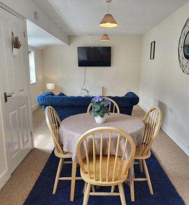 Axminster Apartment | Home from Home - Axminster