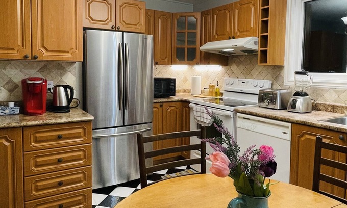 District des Promenades House | Home from home in Gatineau with free parking CITQ registration No. 311750