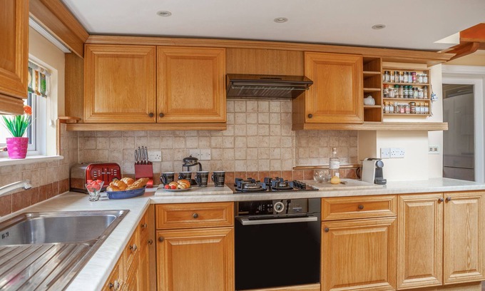 Salcombe Cottage | Home