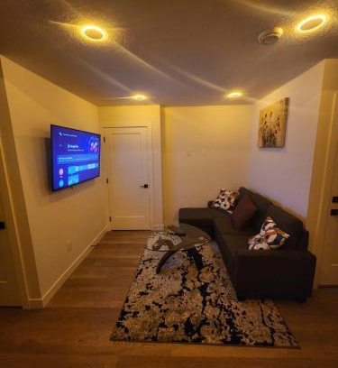 Northwest Calgary Apartment | Home in Calgary