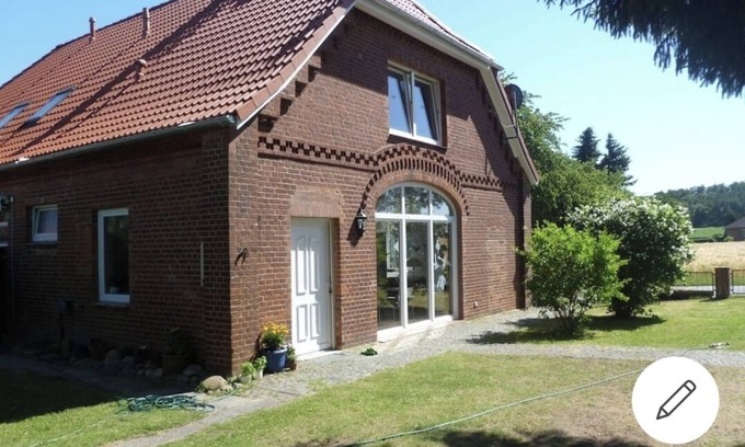 Dahlem House | home in the country