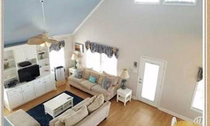 Matagorda House | Home on Colorado River 2 miles to beach