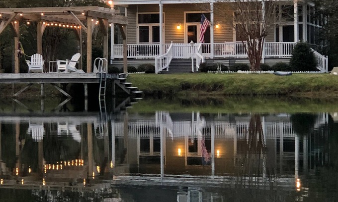 Loris House | Home on private lake. Dog Friendly-Myrtle Beach is just 30 minutes away!