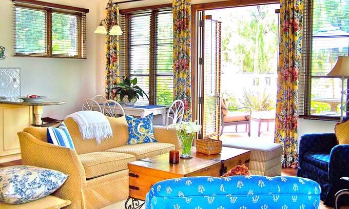 Solana Beach Cottage | home Solana Beach Del Mar. Walk to beach, racetrack, restaurants