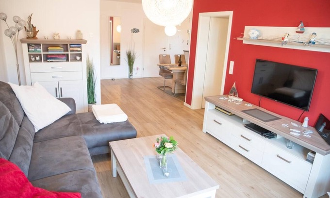 Born auf dem Darss Apartment | @Home - sun terrace, barbecue, dogs allowed, sauna, close to the Bodden, Baltic Sea 6km away, washing machine, WLAN