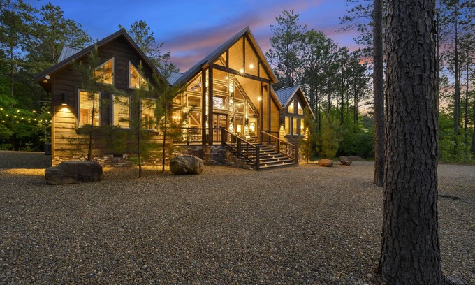 Hochatown Cabin | Home Sweet 'Homa - Rustic Chic Luxury- 5 Bedroom Cabin w/ALL Amenities!
