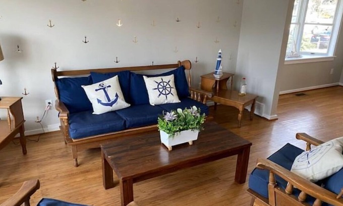 Pleasantville House | Home sweet home a few minutes from Atlantic City!