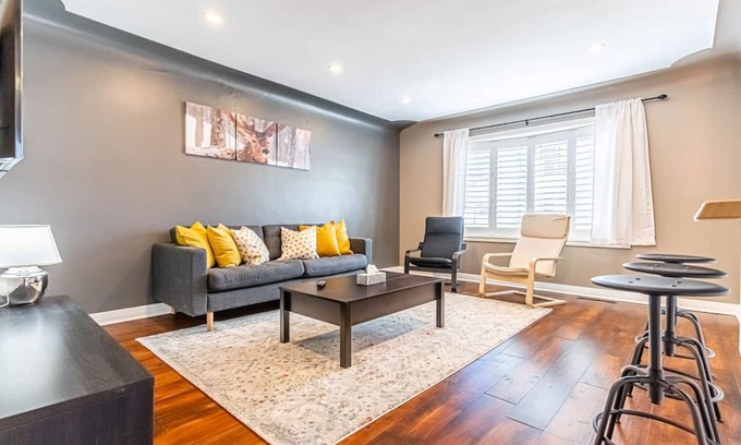 Rosemount House | Home⭐Wifi⭐Netflix⭐Parking⭐Laundry⭐Walk2Everything