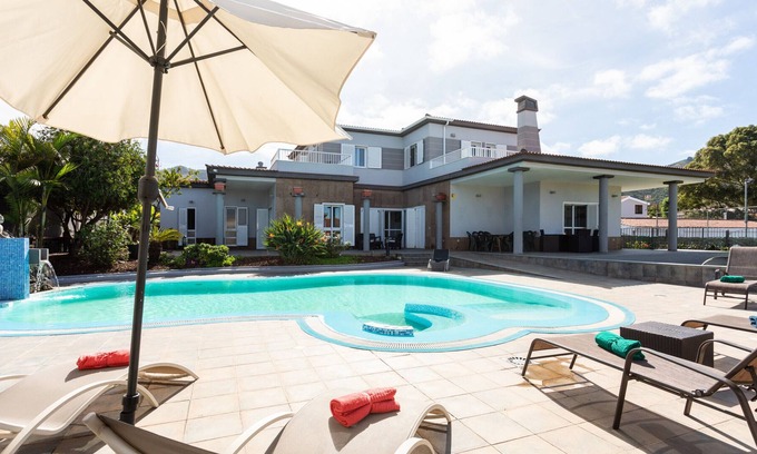Tegueste Villa | Home2Book Luxury Villa Tegueste