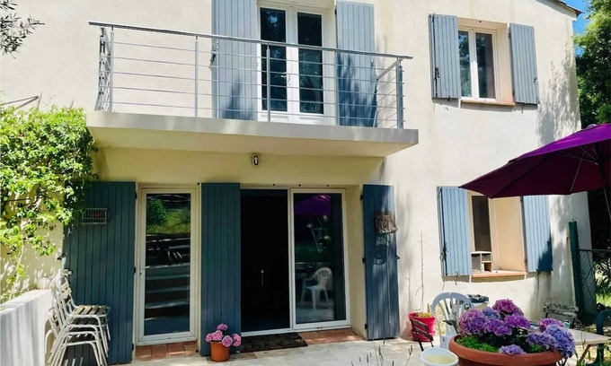 Plan-d'Aups-Sainte-Baume House | Homerez - House in Plan-d'Aups