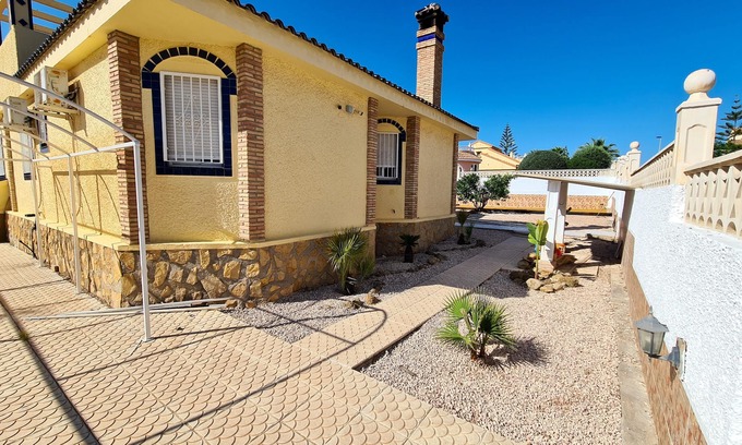 Mazarron Villa | Homerez - Amazing villa 10 km away from the beach for 8 ppl. with swimming-pool