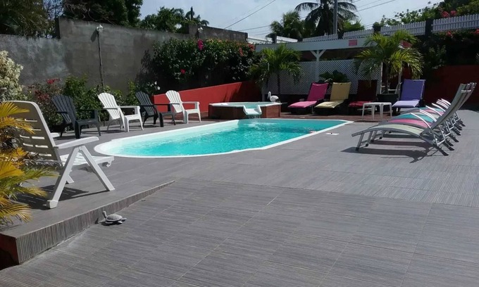 Sainte-Anne Apartment | Homerez - Apartment in Sainte-Anne.