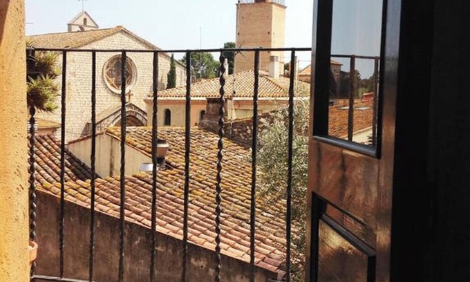 Perelada Apartment | Homerez - Apartment in Peralada