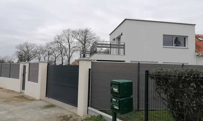 Arnage Apartment | Homerez - Apt. Arnage - Terrace and garden