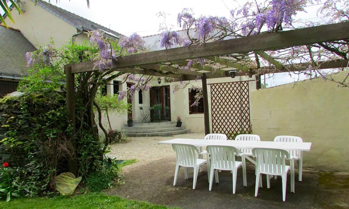 Denee House | Homerez - Big property for 9 ppl. with garden and terrace at Denée