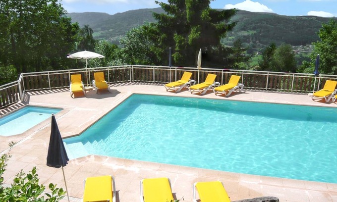 Le Tholy Ski Chalet | Homerez - Charming Chalet in Le Tholy with Shared Pool