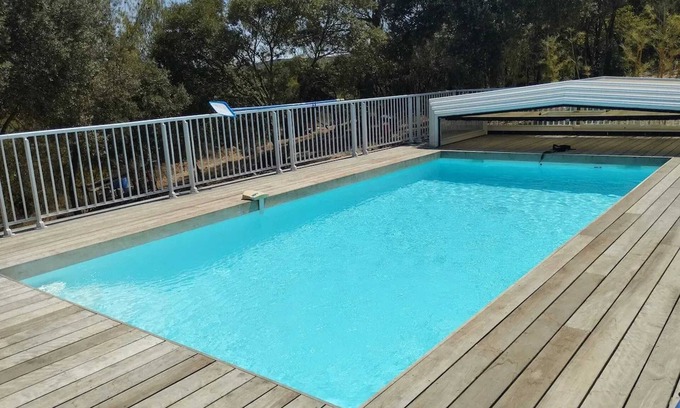 Collias Villa | Homerez - Charming Villa with Pool in Collias