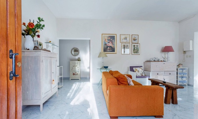 Tollo Apartment | Homerez - Cosy apartment in Tollo with garden