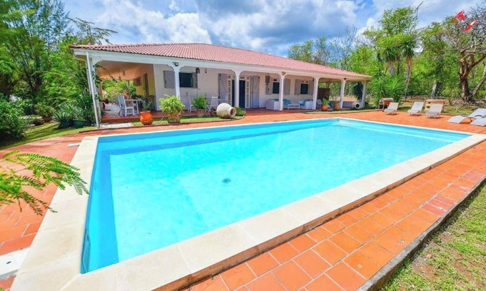 Fort-de-France Villa | Homerez - Luxurious Villa with Pool in Fort-de-France