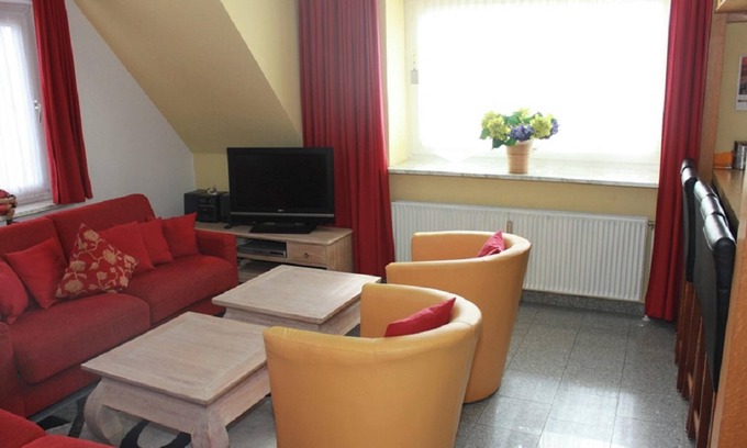 Tinnum Apartment | Homerez - Modern Apartment Westerland 50m², Garden