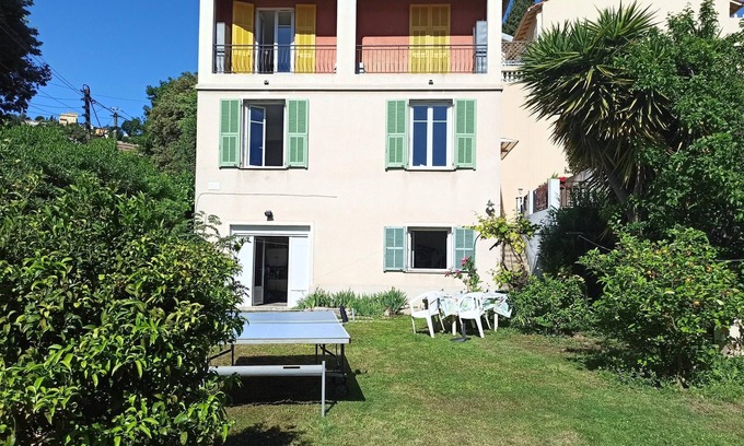 Saint-Sylvestre House | Homerez - Nice house for 7 ppl. with garden, terrace and balcony at Nice