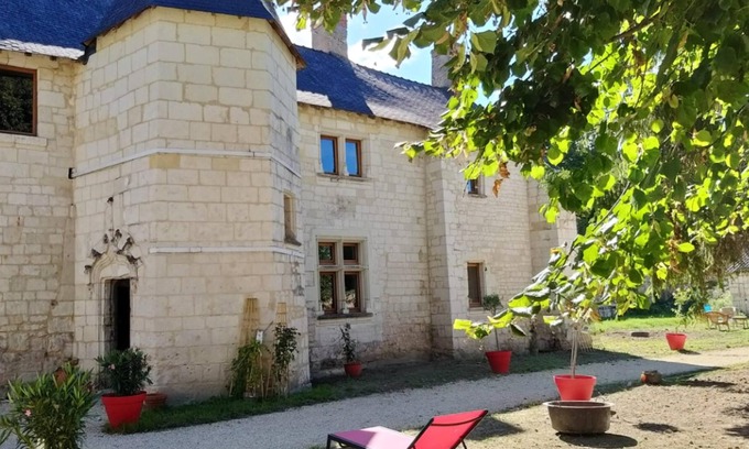 Courchamps House | Homerez - Nice property for 3 ppl. with terrace and balcony at Courchamps