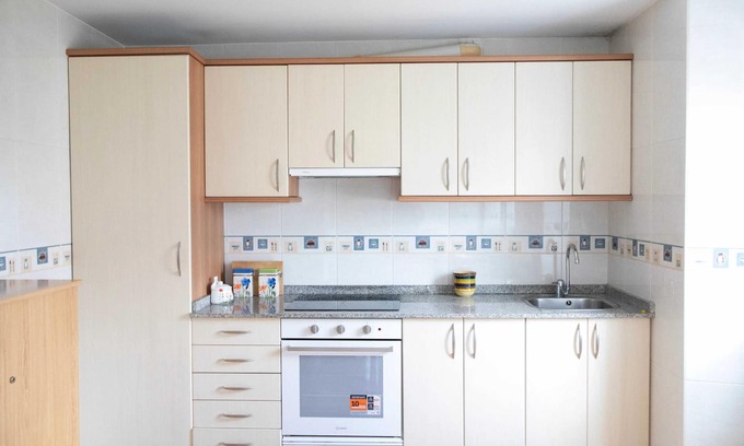 Rua de Francos House | Homerez - Pleasant house in Teo