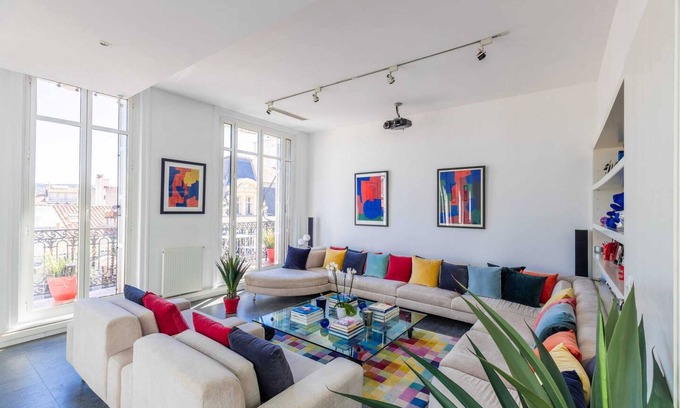 Le Rouet House | Homerez - Residence Marseille with Jacuzzi
