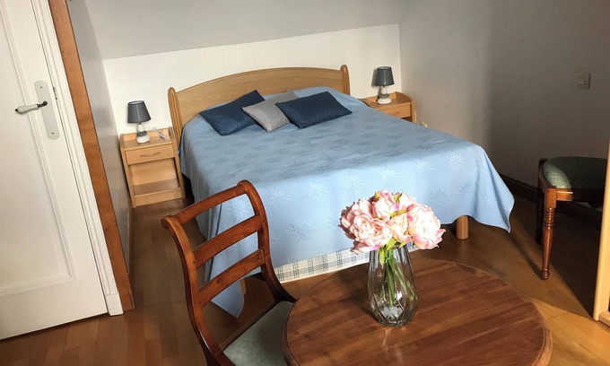 Portbail Apartment | Homerez - Seaside Apt Port-Bail-sur-Mer