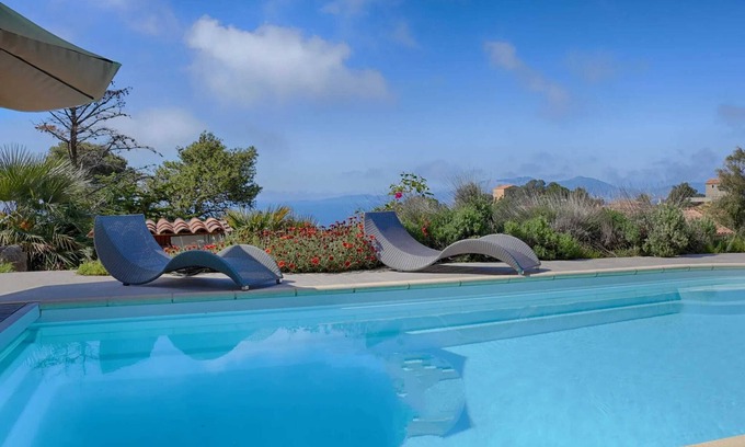 Coti-Chiavari Villa | Homerez - Spacious Villa with Pool in Coti-Chiavari