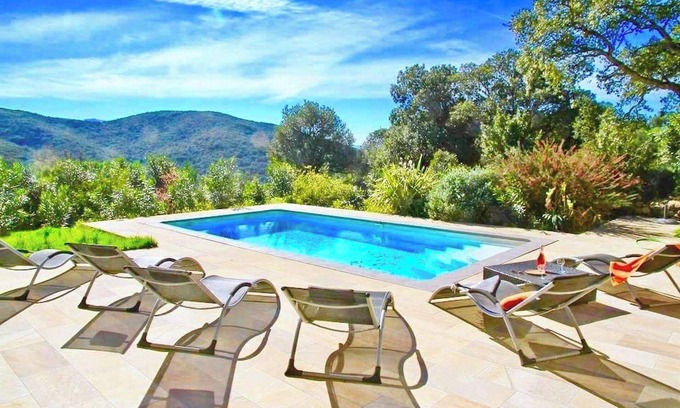 Farinole Villa | Homerez - Spacious Villa in Farinole with Private Pool